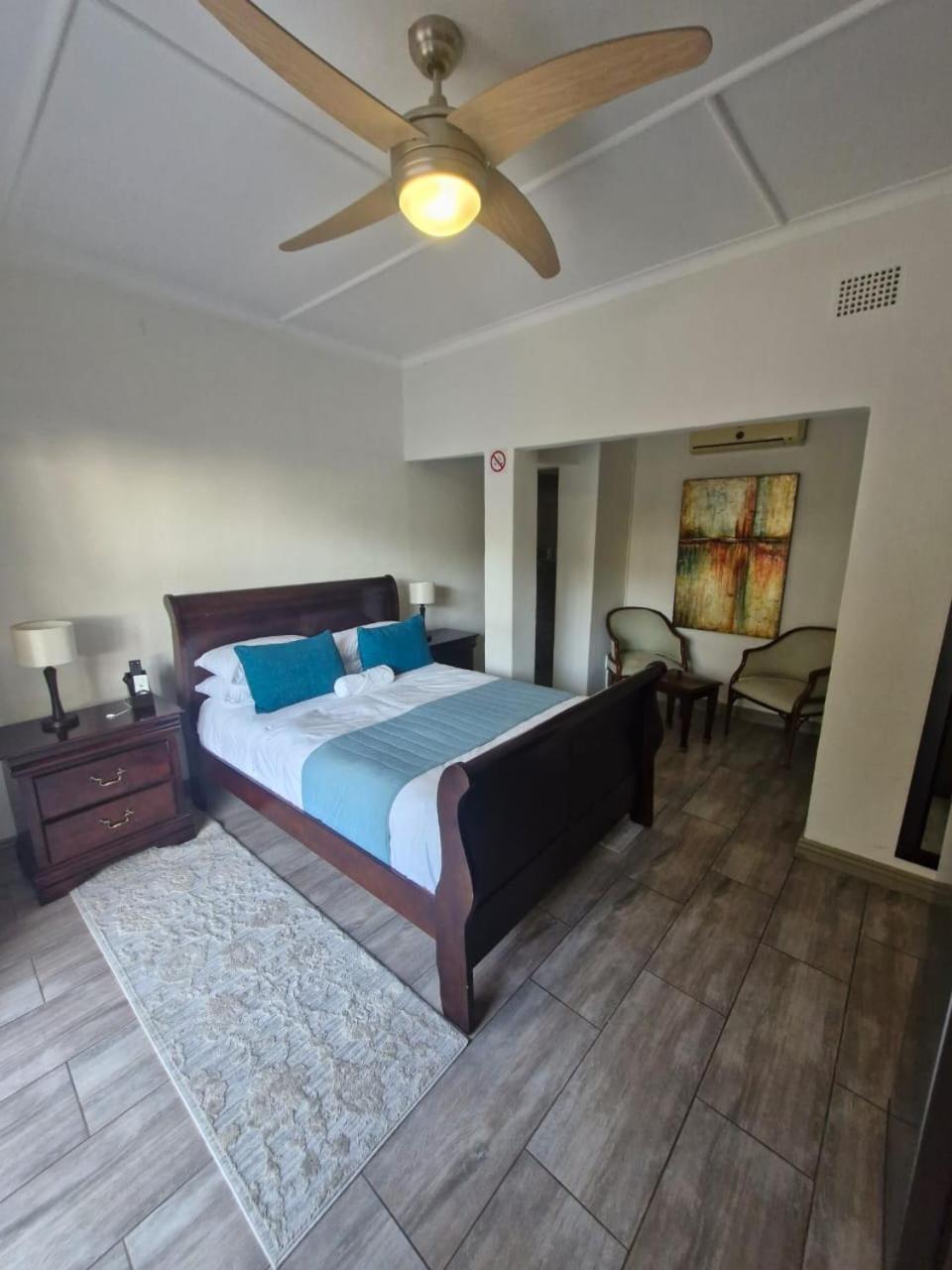 Calla Lily Guesthouse Mbombela Buitenkant foto